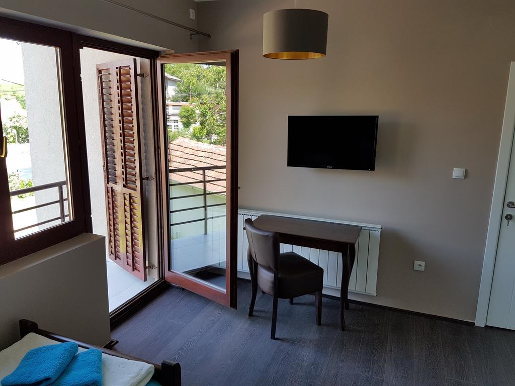 Apartmani Simic Valjevo Buitenkant foto