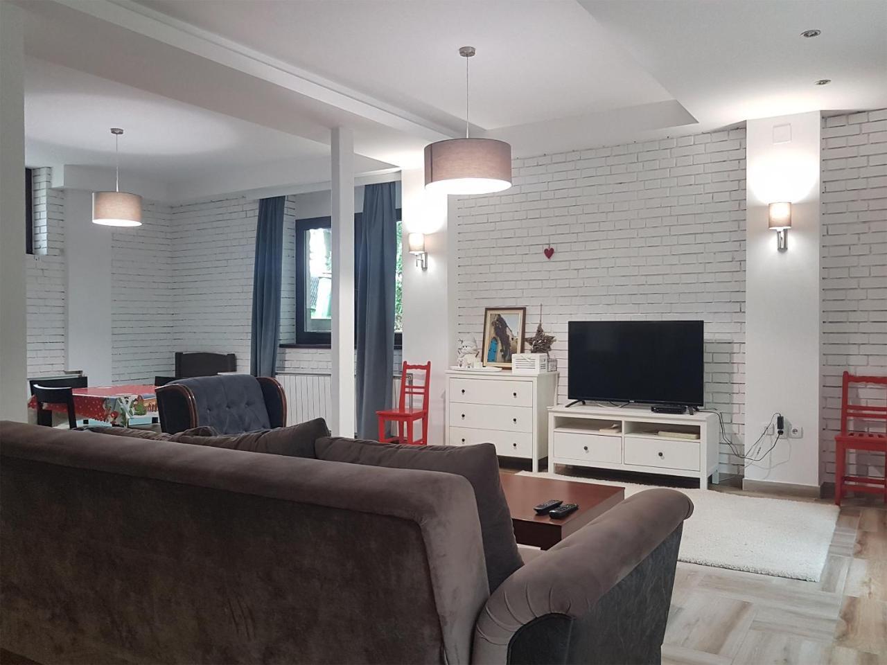 Apartmani Simic Valjevo Buitenkant foto