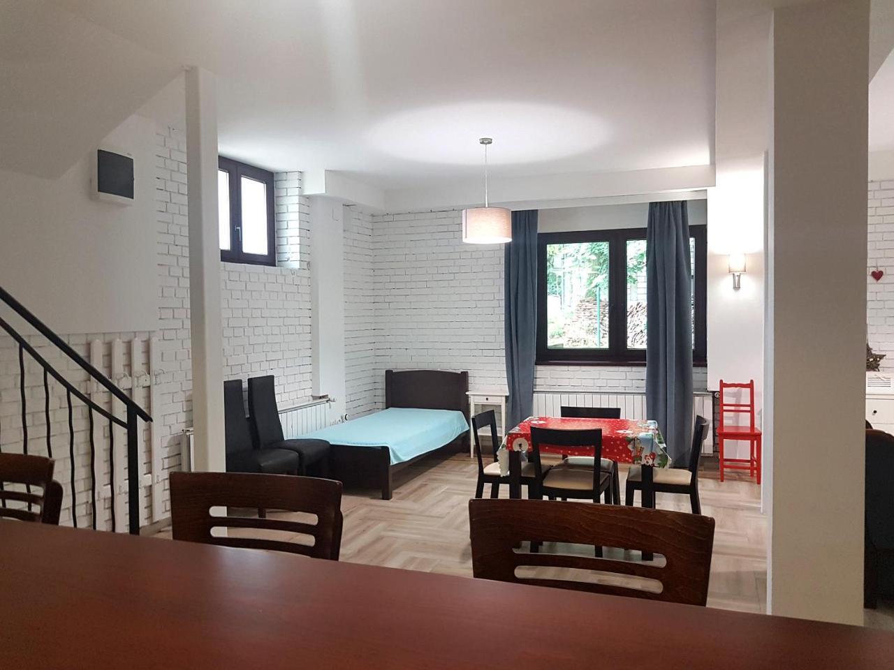 Apartmani Simic Valjevo Buitenkant foto