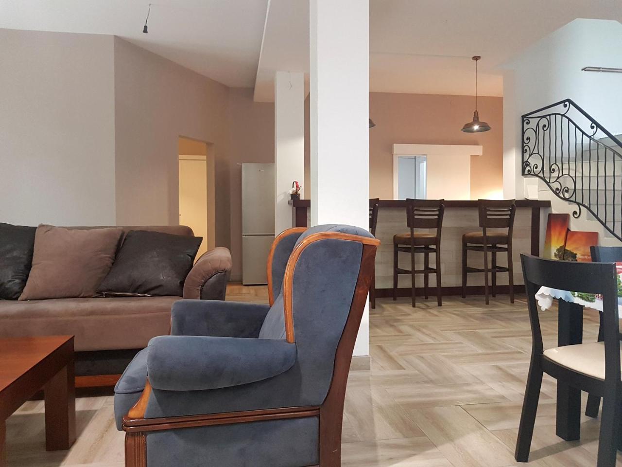 Apartmani Simic Valjevo Buitenkant foto